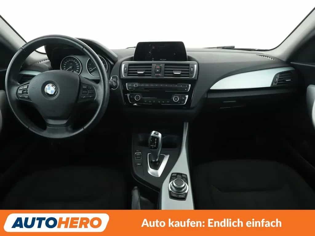 BMW 1 Series 118i Advantage Aut. *NAVI*ACC*CAM*SHZ*KLIMA* 05/2017-photo-11