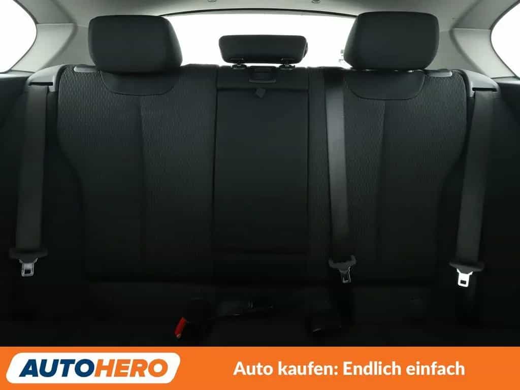 BMW 1 Series 118i Advantage Aut. *NAVI*ACC*CAM*SHZ*KLIMA* 05/2017-photo-15