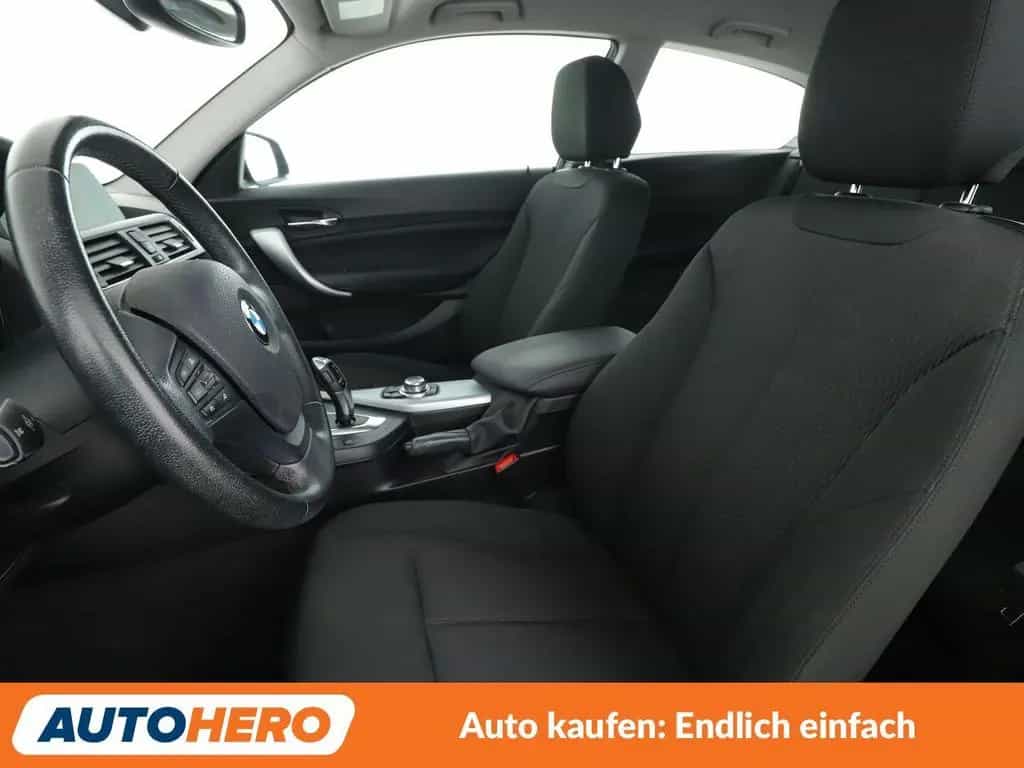 BMW 1 Series 118i Advantage Aut. *NAVI*ACC*CAM*SHZ*KLIMA* 05/2017-photo-9