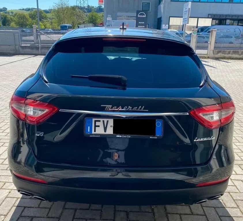 Maserati Levante V6 Diesel AWD Granlusso "Leggi 05/2019-photo-1