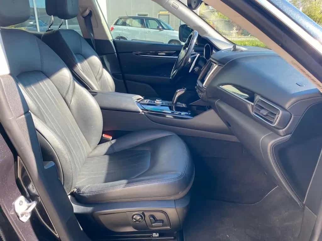Maserati Levante V6 Diesel AWD Granlusso "Leggi 05/2019-photo-11