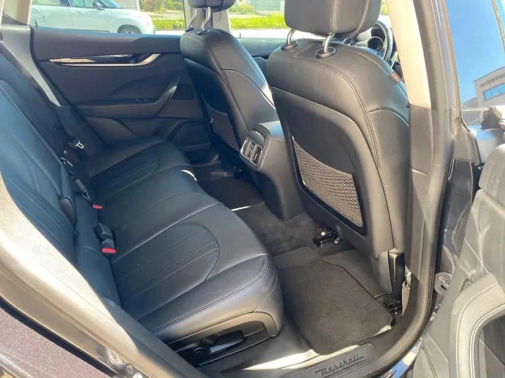 Maserati Levante V6 Diesel AWD Granlusso "Leggi 05/2019-photo-14