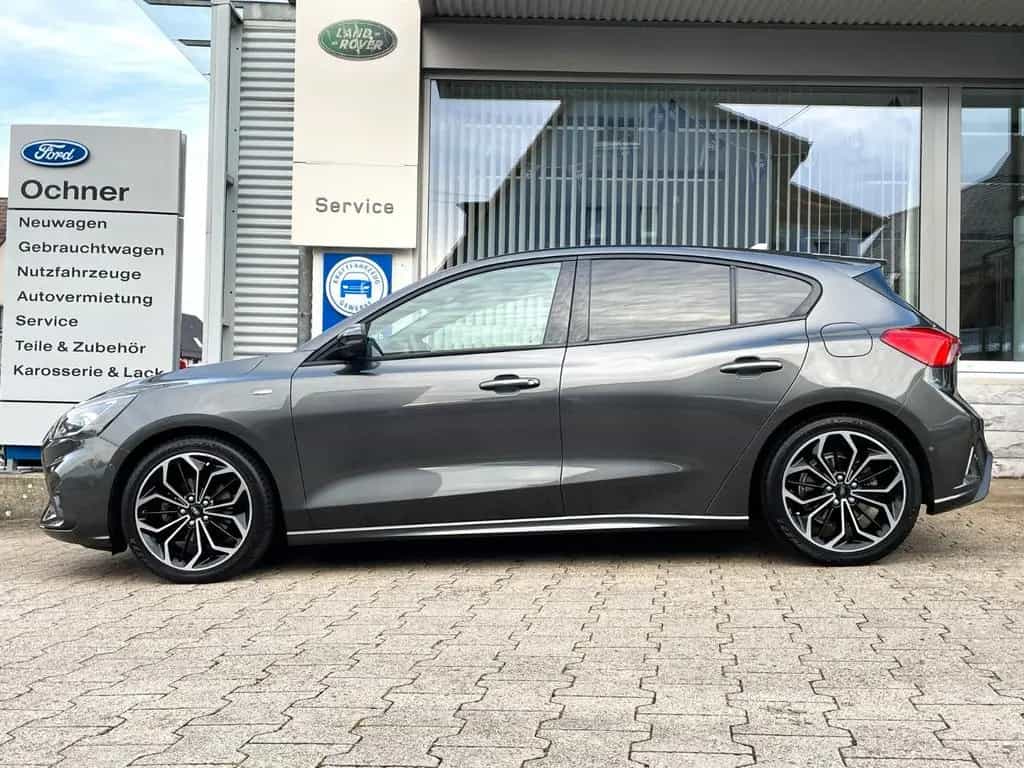 Ford Focus 1.5 EcoBoost ST-Line 06/2020-photo-3
