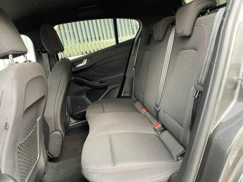Ford Focus 1.5 EcoBoost ST-Line 06/2020-photo-8