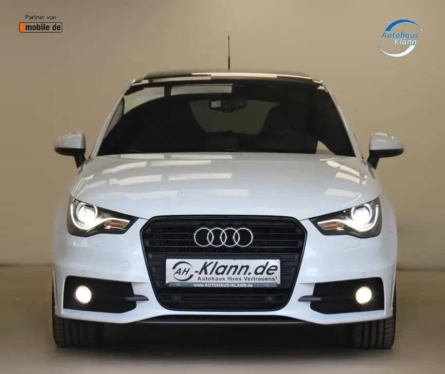 Audi A1 Sportback 1.4TFSI 185PS DSG S Line Sportsitze 10/2012-photo-1