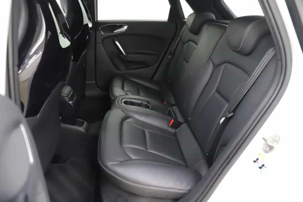 Audi A1 Sportback 1.4TFSI 185PS DSG S Line Sportsitze 10/2012-photo-10