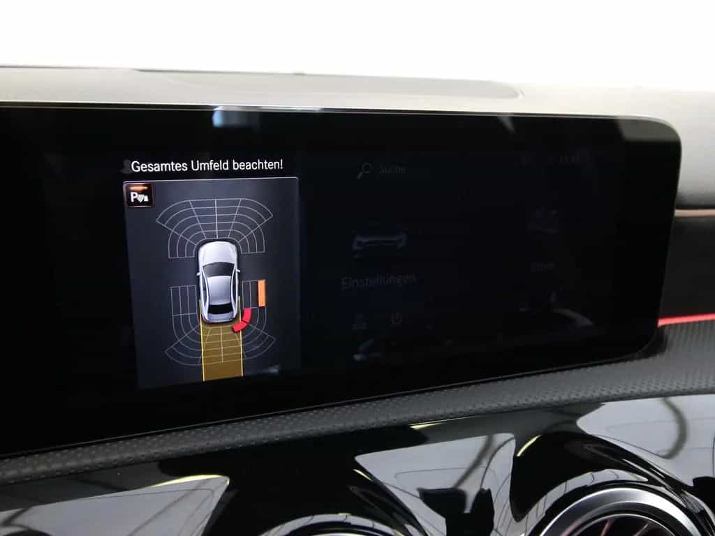 Mercedes-Benz A 180 Limousine AMG Line NAVI+LED+ALU18+TEMPOMAT 10/2020-photo-18