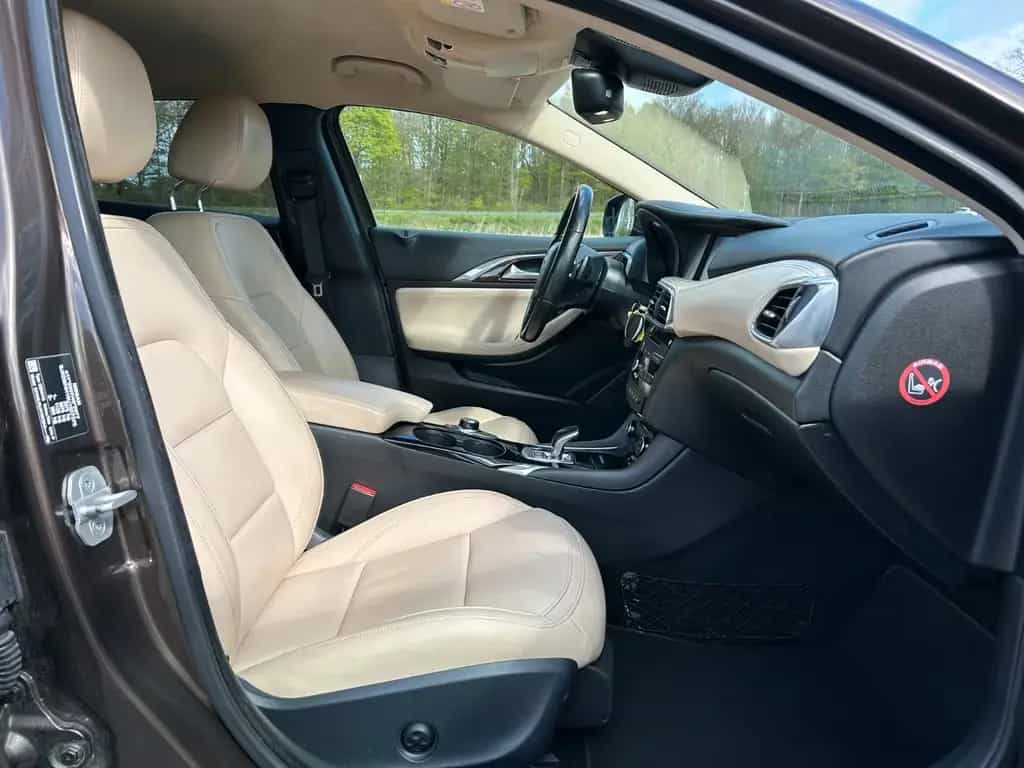 Infiniti Q30 2.2d Premium Navi Kamera Leder Memory 08/2019-photo-20
