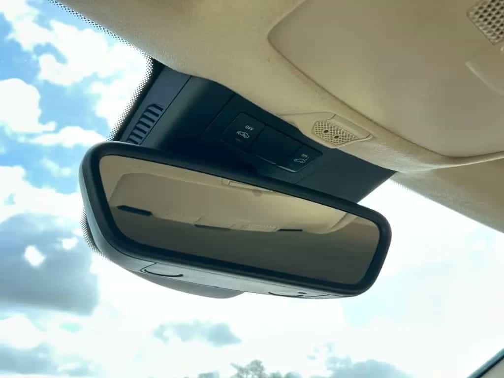 Infiniti Q30 2.2d Premium Navi Kamera Leder Memory 08/2019-photo-30