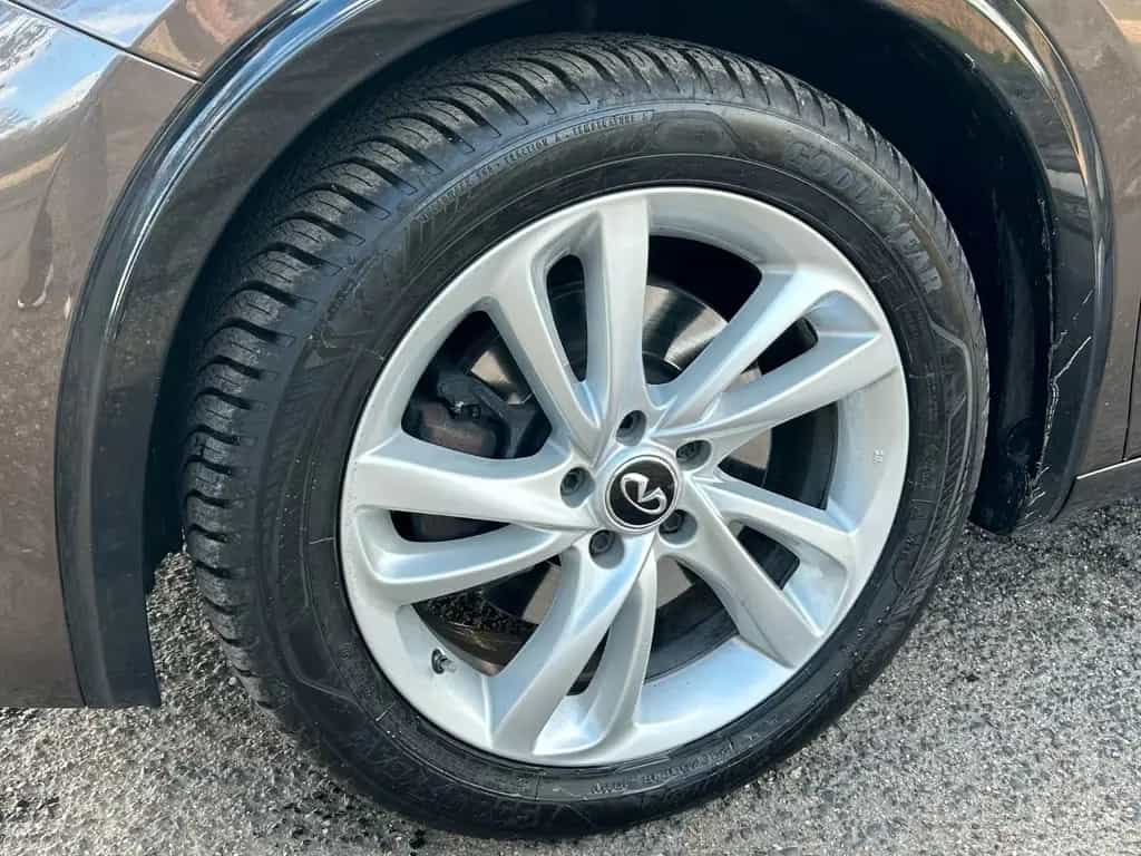 Infiniti Q30 2.2d Premium Navi Kamera Leder Memory 08/2019-photo-8