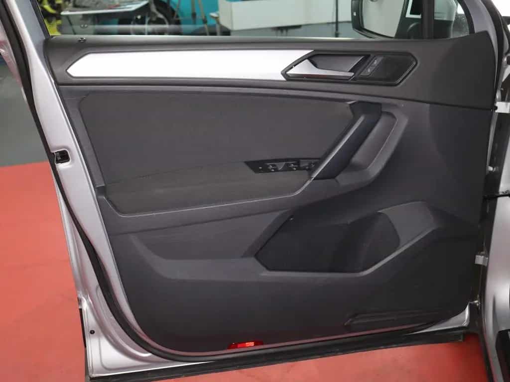 Volkswagen Tiguan 2.0TSI DSG 4M 215,-ohne Anzahlung Standh. 05/2021-photo-14
