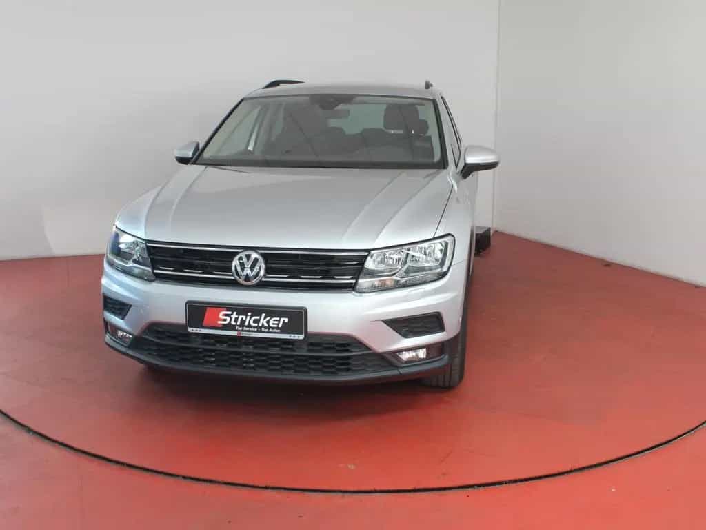 Volkswagen Tiguan 2.0TSI DSG 4M 215,-ohne Anzahlung Standh. 05/2021-photo-33