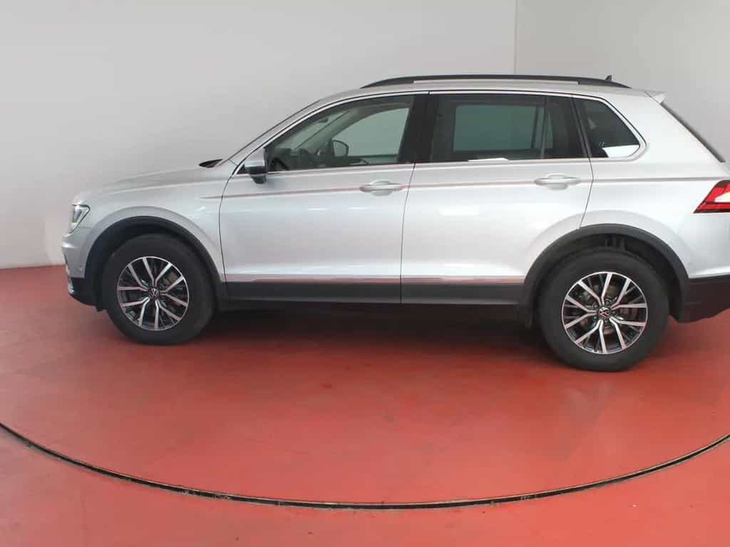 Volkswagen Tiguan 2.0TSI DSG 4M 215,-ohne Anzahlung Standh. 05/2021-photo-38