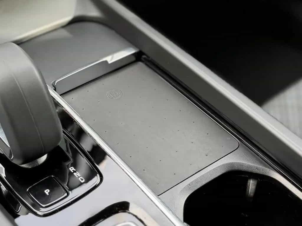 Volvo XC60 B4 Core 2WD LED*KEYLESS*ACC*BLIS 02/2023-photo-17