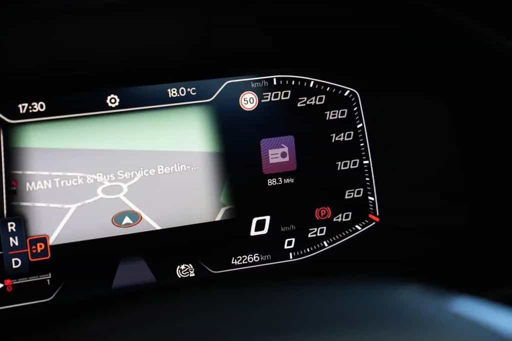 Cupra Formentor VZ 4Drive *AUT*PANO*NAV*LED*KEYLEES*BE 02/2022-photo-31