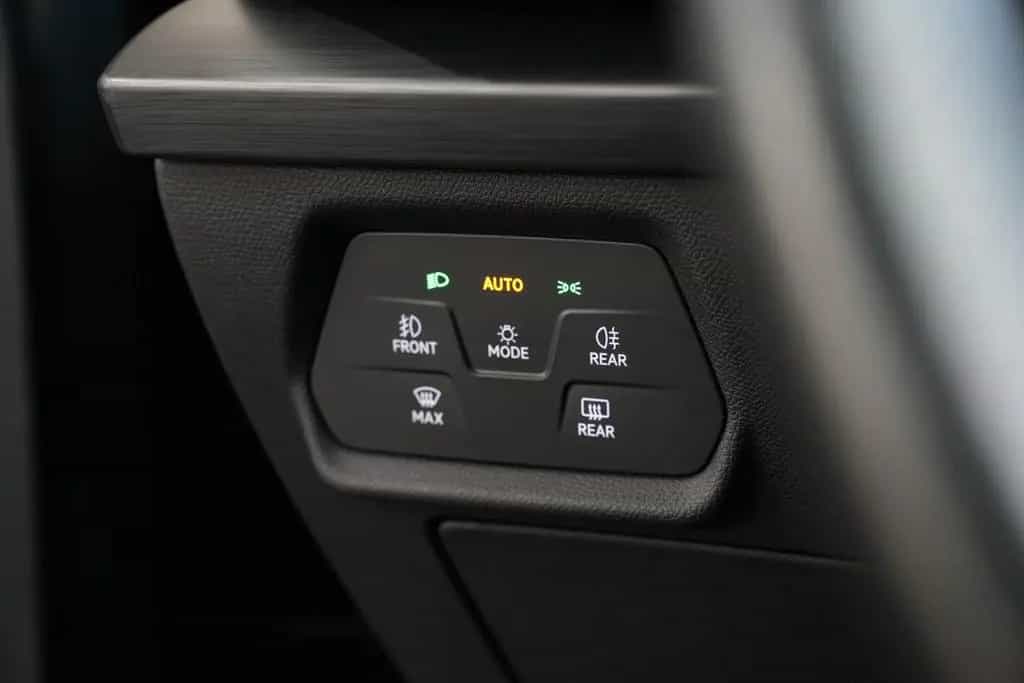 Cupra Formentor VZ 4Drive *AUT*PANO*NAV*LED*KEYLEES*BE 02/2022-photo-32