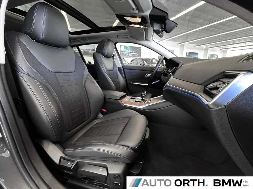 BMW 3 Series 320d xDrive Touring AUT. SPORT-L PANO HUD ST-HZG 01/2021-photo-12