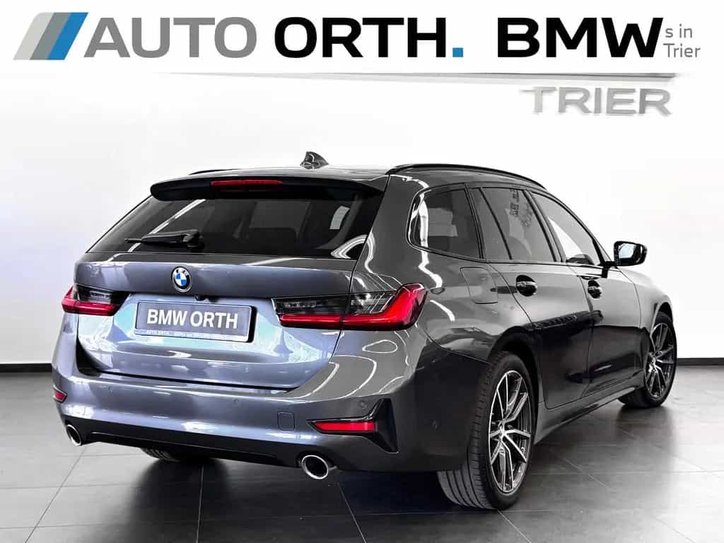 BMW 3 Series 320d xDrive Touring AUT. SPORT-L PANO HUD ST-HZG 01/2021-photo-4