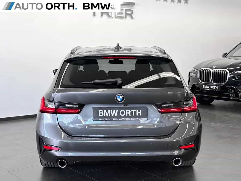 BMW 3 Series 320d xDrive Touring AUT. SPORT-L PANO HUD ST-HZG 01/2021-photo-7