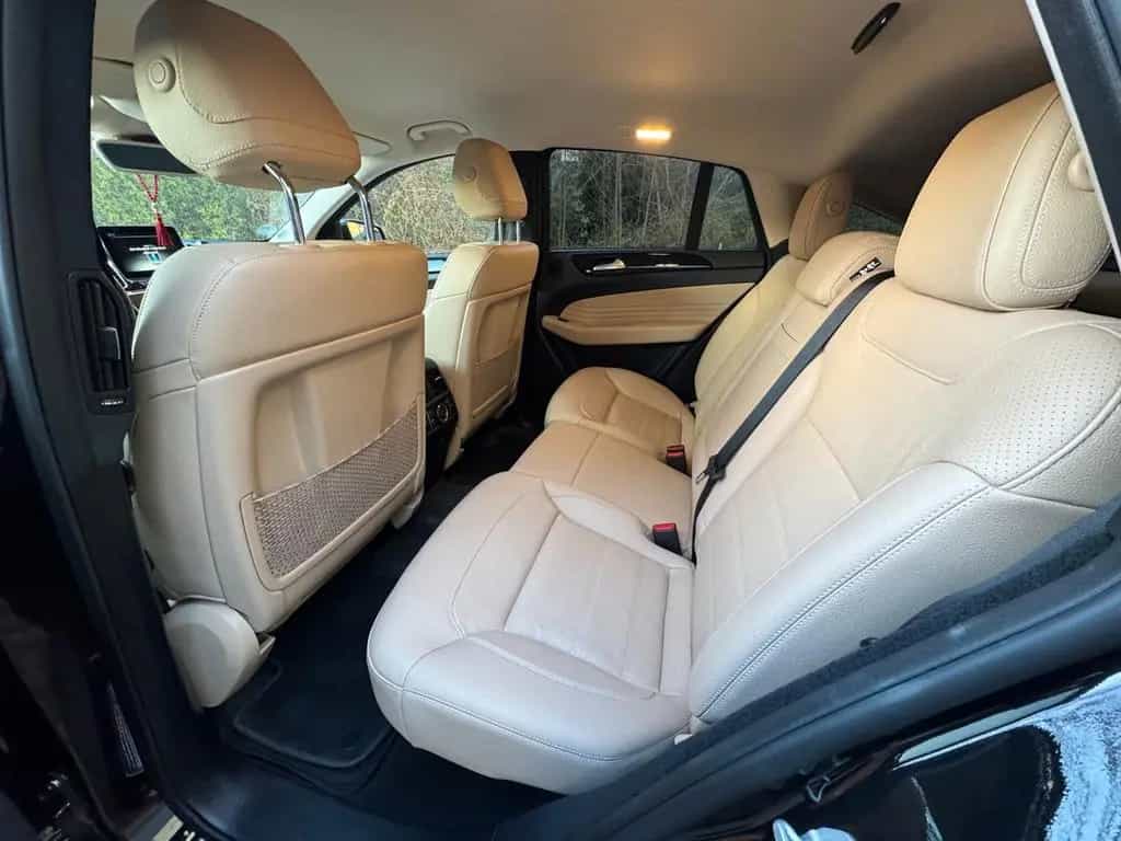 Mercedes-Benz GLE-Class 400 4MATIC - 09/2017-photo-10