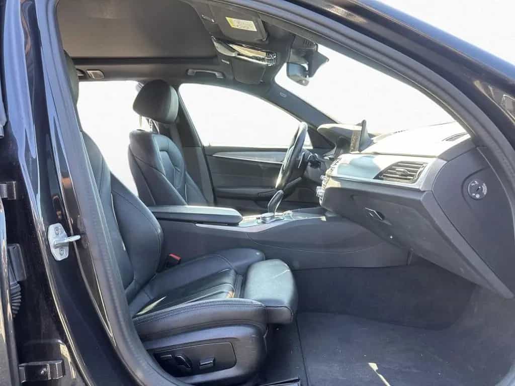 BMW 530 dA T M SPORT NaviPro,AdLED,Pano,HUD,St+G,Kam 11/2018-photo-13