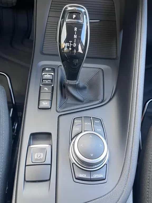 BMW X1 xDrive20d Advantage Steptronic Advantage 12/2020-photo-11