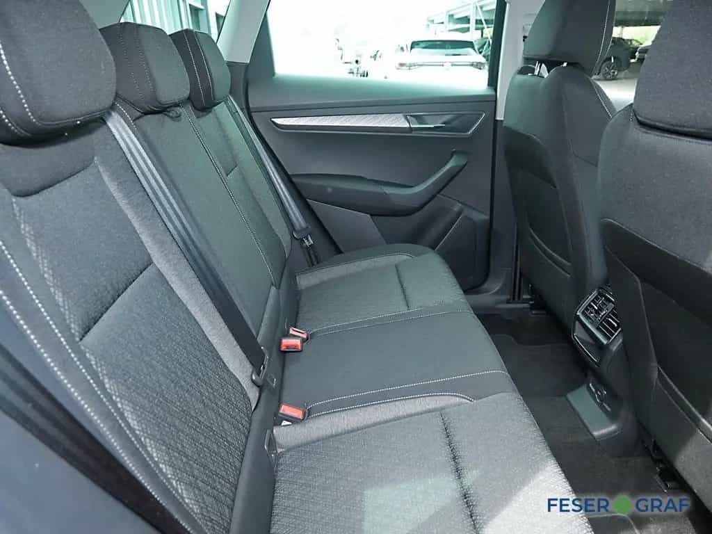 Skoda Karoq 1.5 TSI Selection Alu 17" Smart Link Sitzh 08/2025-photo-5