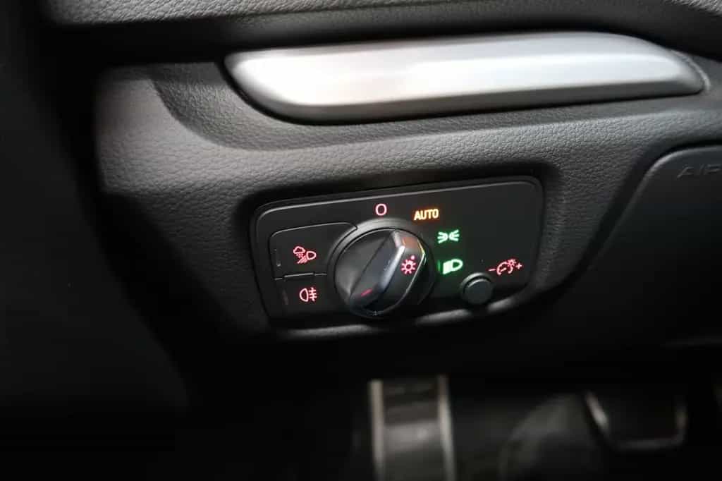 Audi S3 Sportback 2.0 TFSI quattro*Carplay*Led*Pdc* 03/2015-photo-27