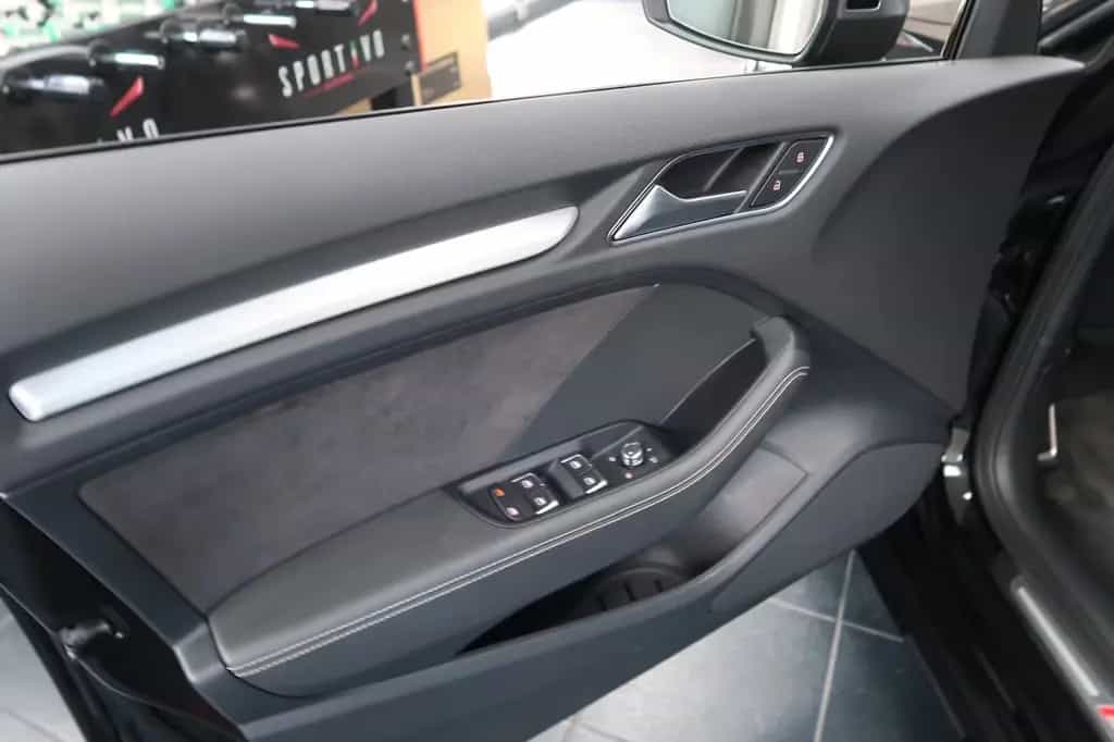 Audi S3 Sportback 2.0 TFSI quattro*Carplay*Led*Pdc* 03/2015-photo-8