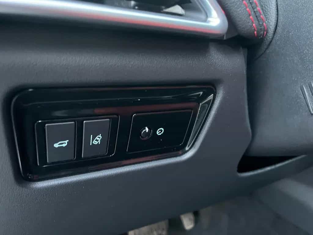 Jaguar F-Pace R-Sport AWD/Leder/Pano/Cam/Navi/Ahk/Xenon 05/2018-photo-15