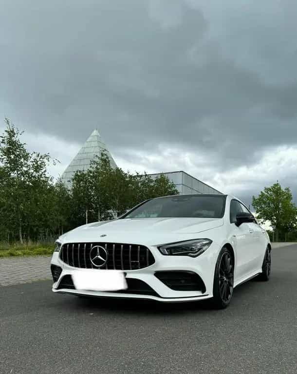 Mercedes-Benz CLA-Class 35 AMG Mercedes-AMG CLA 35 4MATIC DCT 09/2021-photo-2