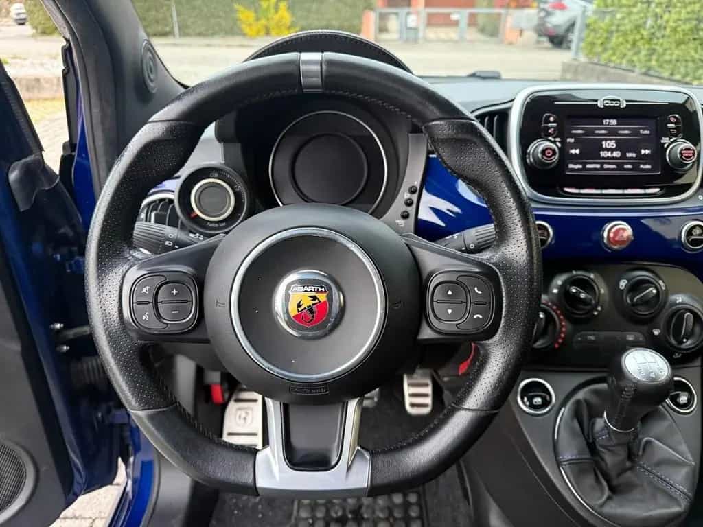 Abarth 595 1.4 Turbo T-Jet 04/2017-photo-7