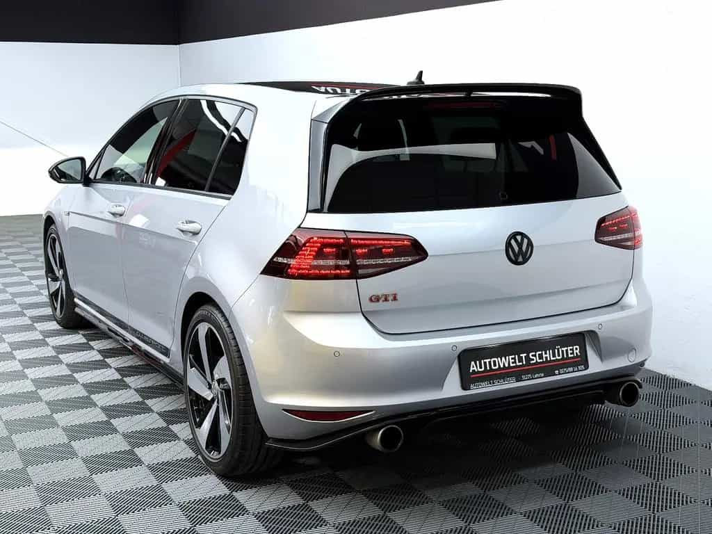 Volkswagen Golf 7 Lim. GTI Clubsport *Bi-Xenon*RFK*SHZ* 04/2016-photo-2