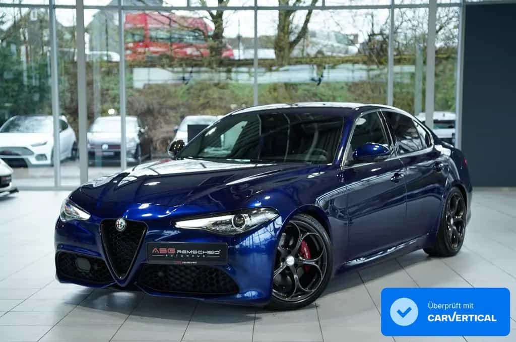 Alfa Romeo Giulia Veloce Q4 Lusso *2.HD *H&K *Bi-Xenon *19 07/2019-photo-0