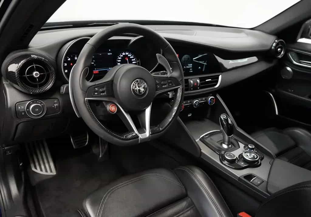 Alfa Romeo Giulia Veloce Q4 Lusso *2.HD *H&K *Bi-Xenon *19 07/2019-photo-18