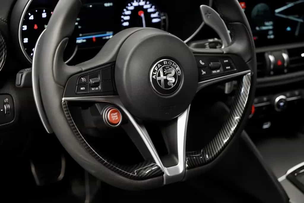 Alfa Romeo Giulia Veloce Q4 Lusso *2.HD *H&K *Bi-Xenon *19 07/2019-photo-19
