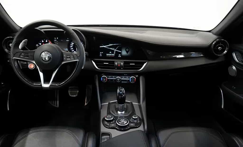 Alfa Romeo Giulia Veloce Q4 Lusso *2.HD *H&K *Bi-Xenon *19 07/2019-photo-27