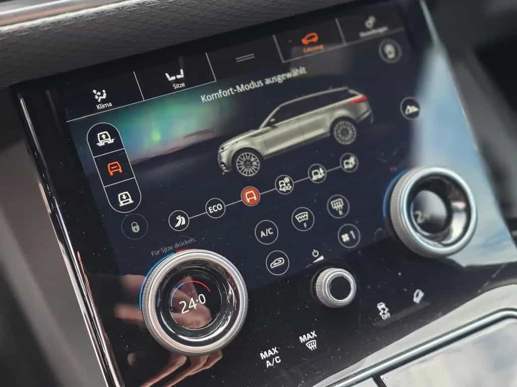 Land Rover Range Rover Velar 3.0V6 R-Dynamic SE/MatrixLED/Luftfederung 04/2018-photo-19