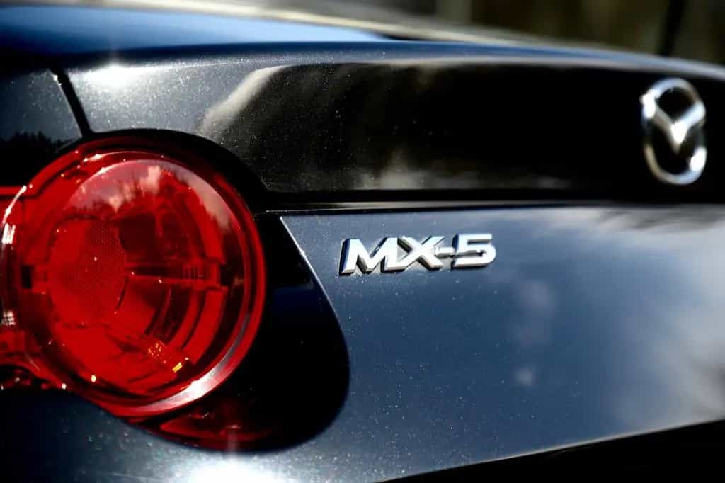 Mazda MX-5 1.5 SKYACTIV-G 131 AL Sakura-Line 09/2018-photo-6