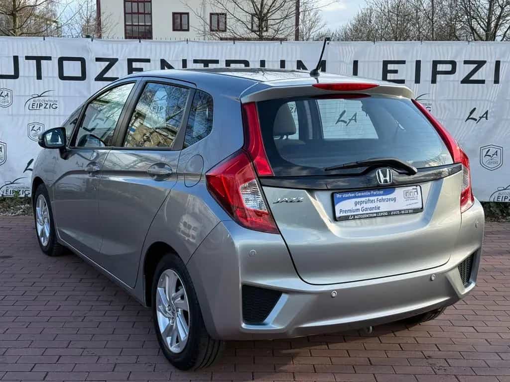 Honda Jazz Comfort NAVI*PDC*LED*AUTOMATIK*SITZH*SPURHA 03/2016-photo-7