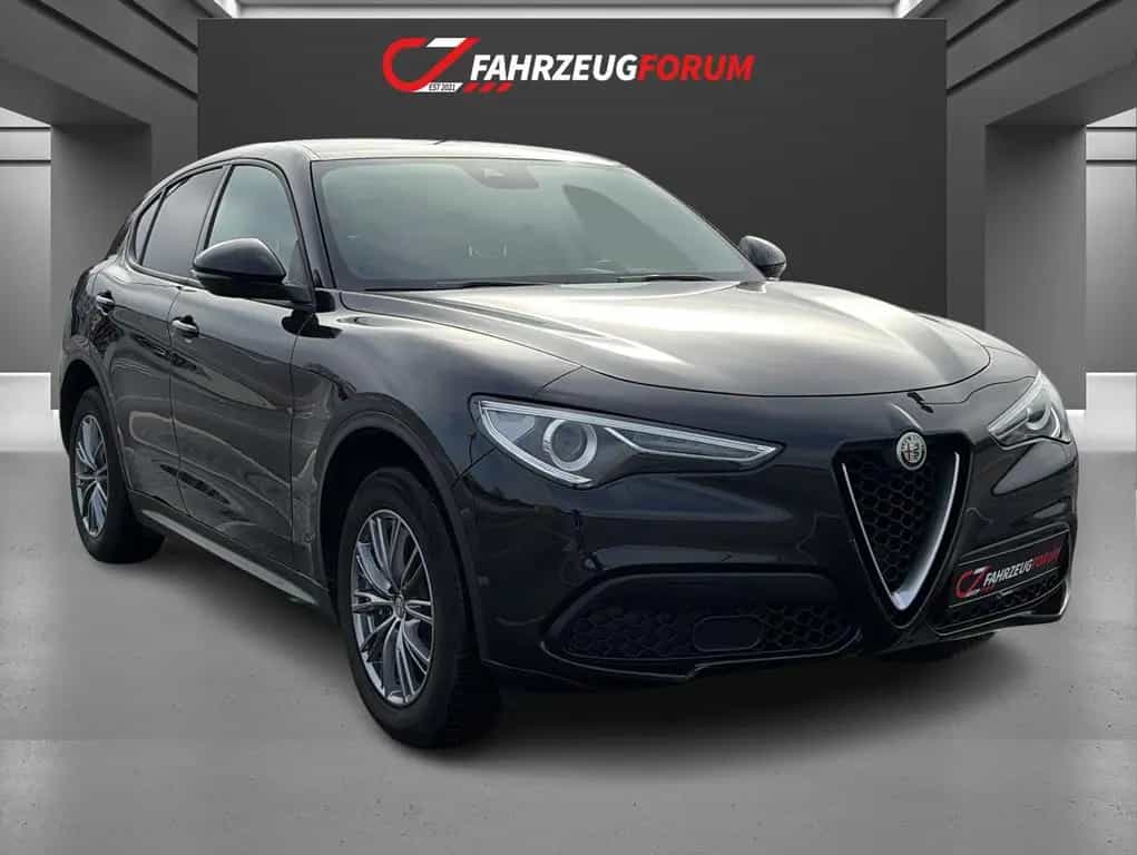 Alfa Romeo Stelvio Super Q4*Bi-Xenon*Leder*Sound Theatre 02/2019-photo-1