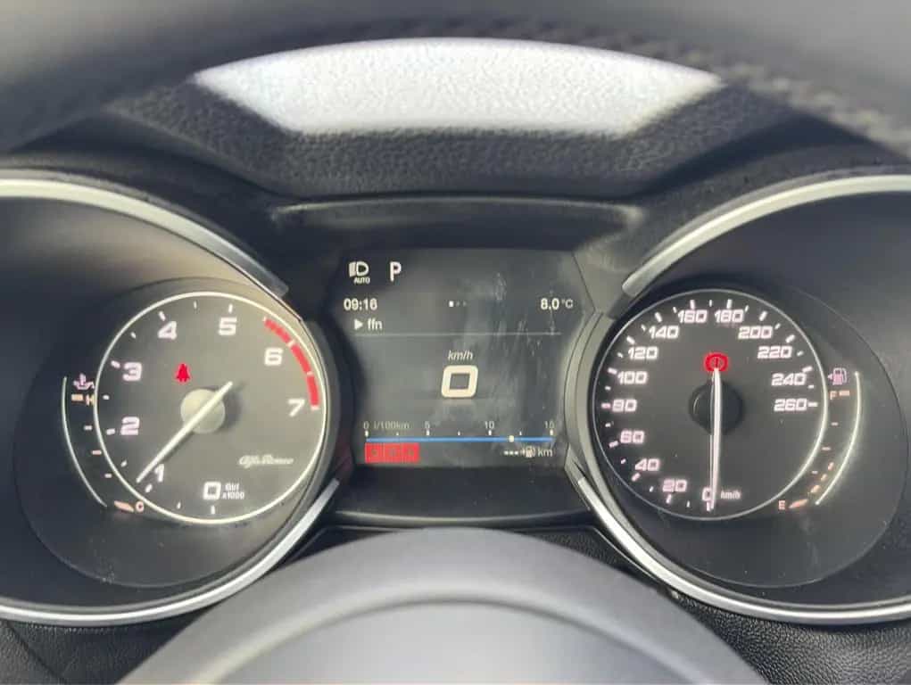 Alfa Romeo Stelvio Super Q4*Bi-Xenon*Leder*Sound Theatre 02/2019-photo-19