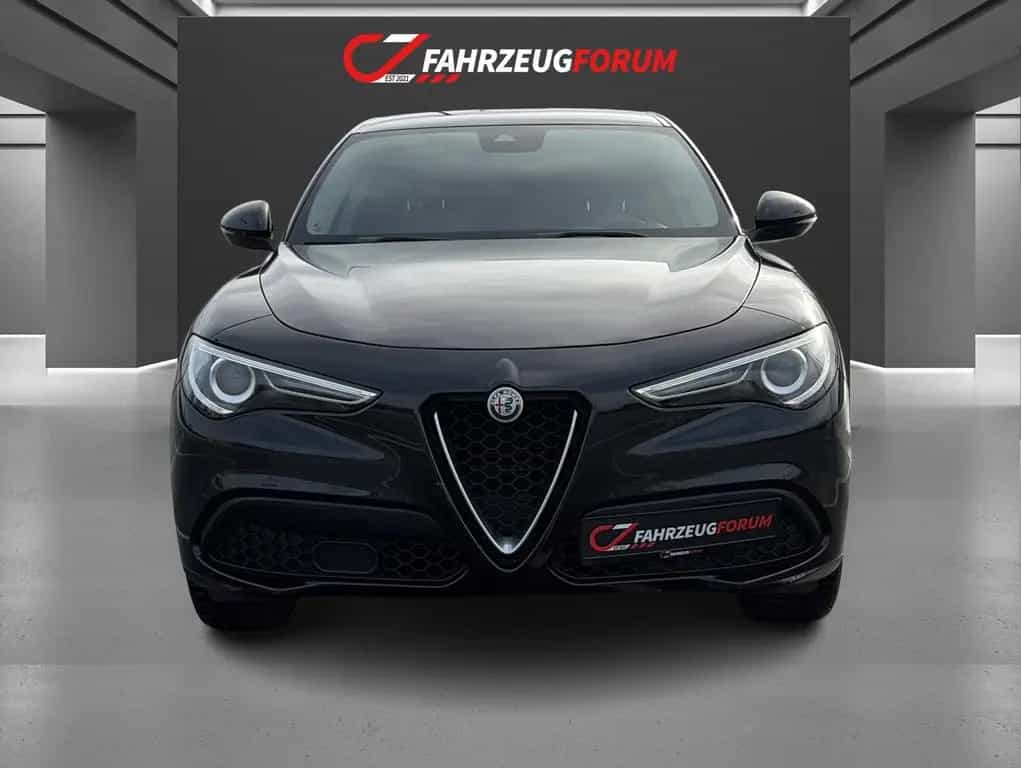 Alfa Romeo Stelvio Super Q4*Bi-Xenon*Leder*Sound Theatre 02/2019-photo-22