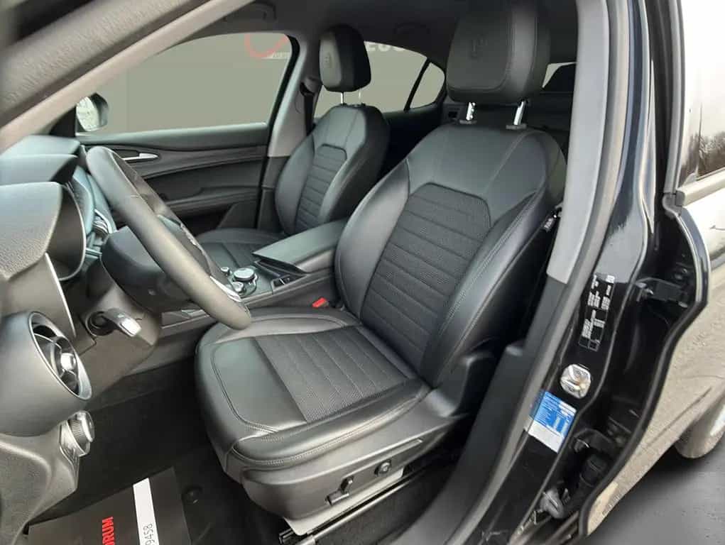 Alfa Romeo Stelvio Super Q4*Bi-Xenon*Leder*Sound Theatre 02/2019-photo-6