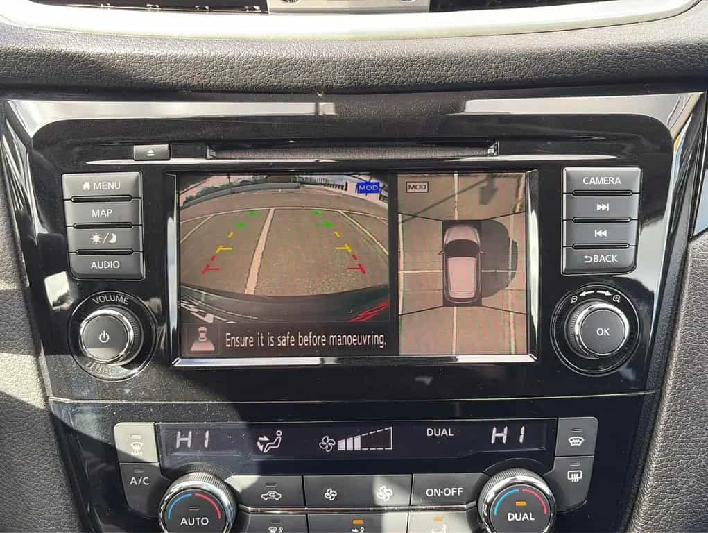 Nissan Qashqai N-Connecta 4x4*Tempomat*Rückfahrkam. 10/2020-photo-24