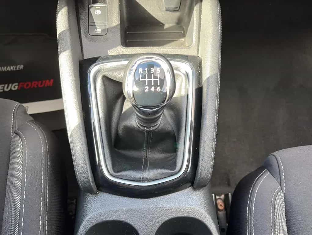 Nissan Qashqai N-Connecta 4x4*Tempomat*Rückfahrkam. 10/2020-photo-27