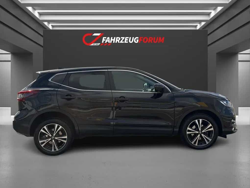 Nissan Qashqai N-Connecta 4x4*Tempomat*Rückfahrkam. 10/2020-photo-3