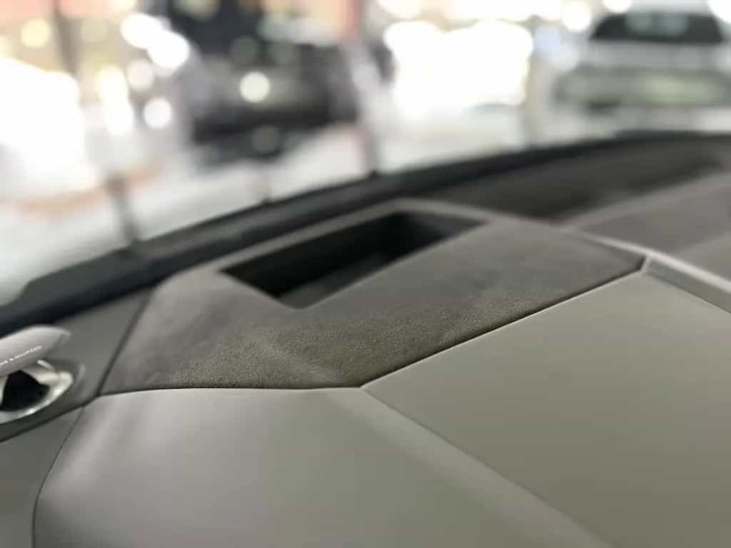 Lamborghini Urus S*PANO*B&O*KERAMIK*23Zoll 01/2025-photo-18