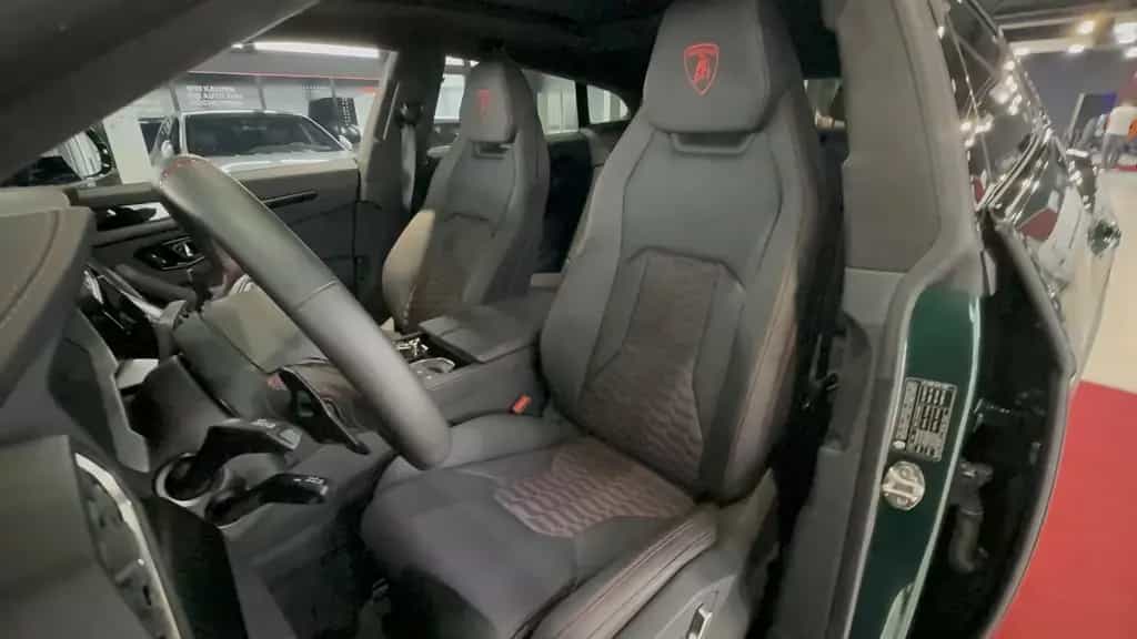 Lamborghini Urus S*PANO*B&O*KERAMIK*23Zoll 01/2025-photo-6