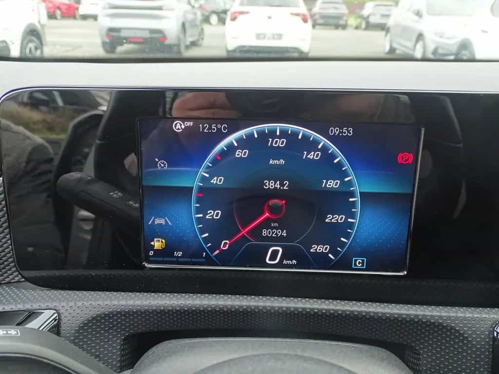 Mercedes-Benz A-Class 180 PROGRESSIVE*NAVI*MBUX*LED*SHZG*TEL*TEMPO* 04/2019-photo-14